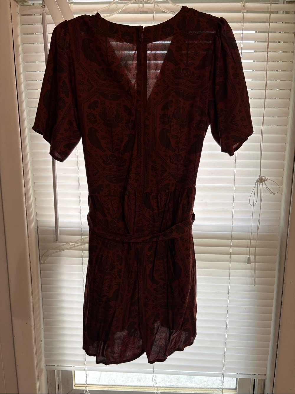 Annabelle raven Womens reddish Brown Short Sleeve V-Neck Romper with Tie Waist - Picture 7 of 8